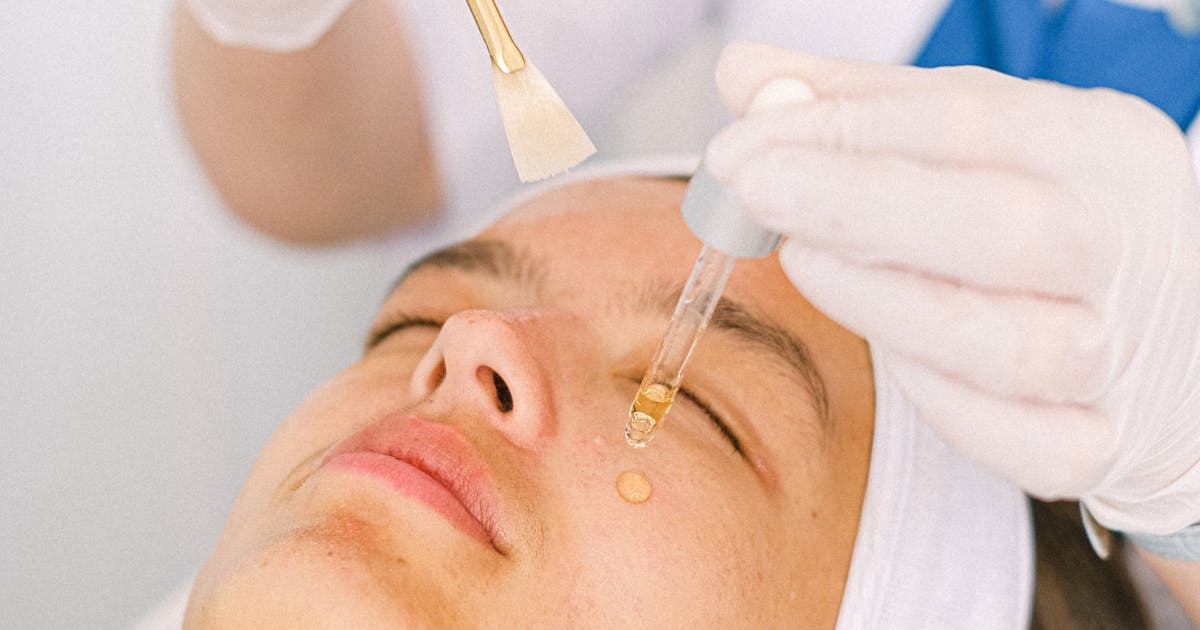 Botox vs Dysport vs Xeomin: Cost, Onset, Duration + Recovery